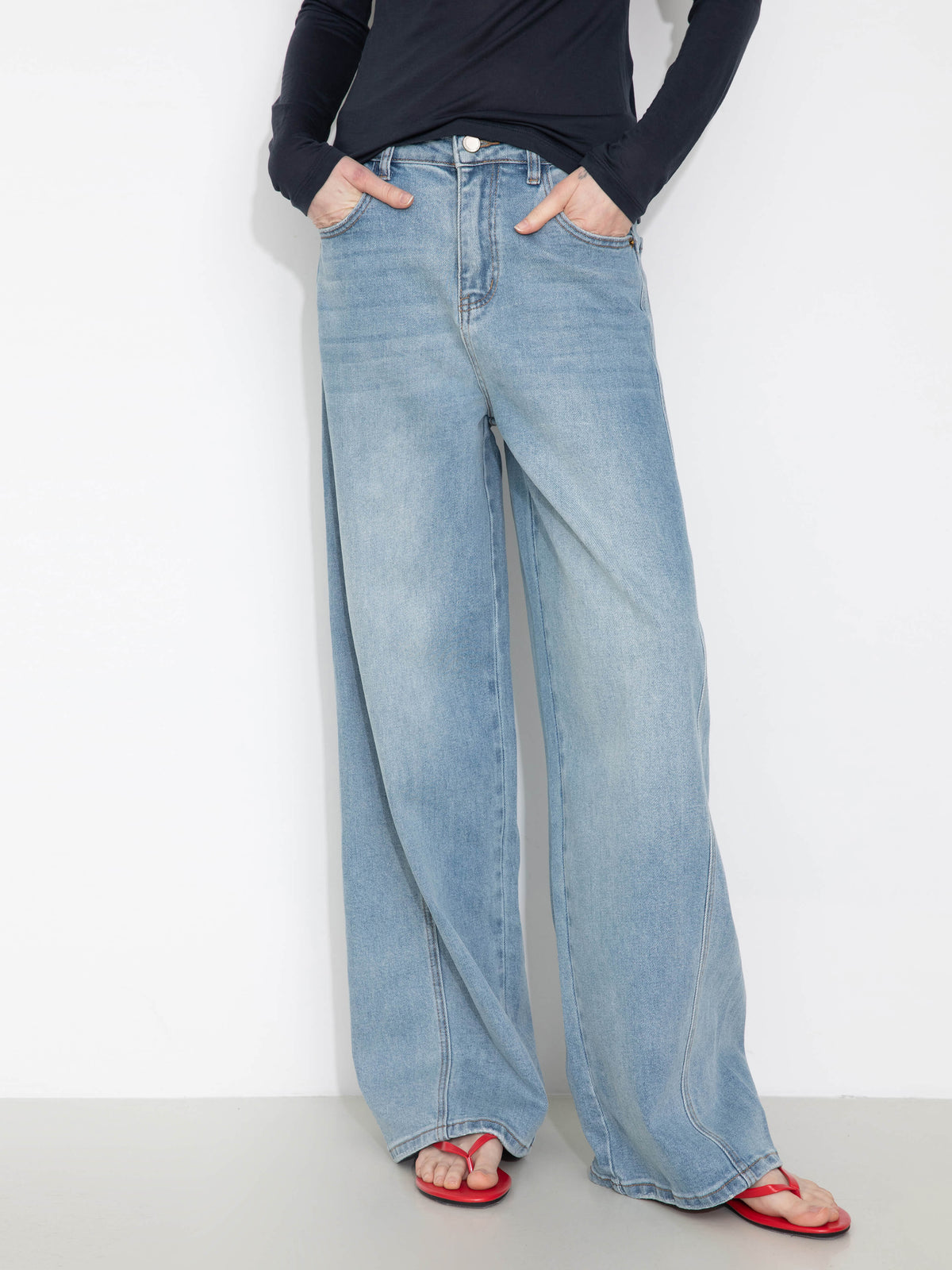 The Delaney Wide Leg Jeans