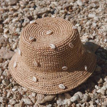 Shell Raffia Bucket Hat