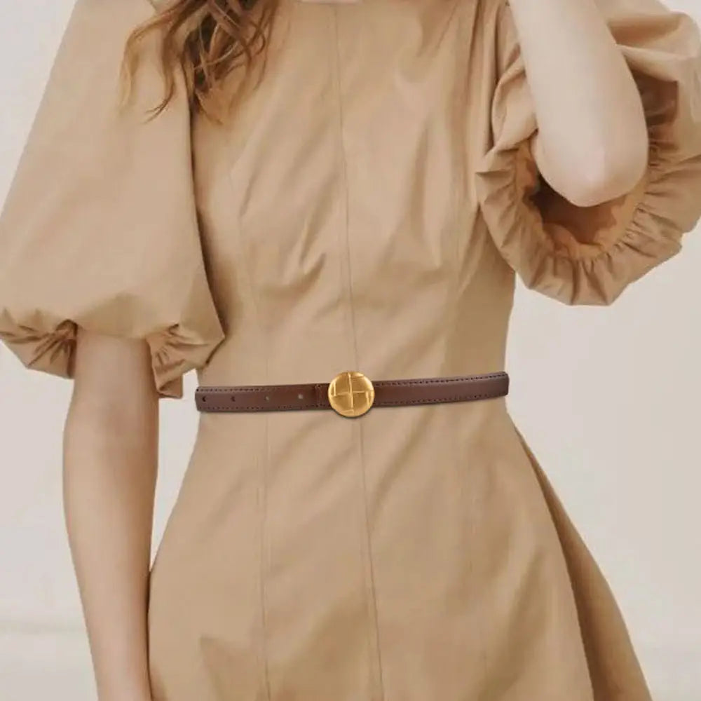Round Gold Buckle Skinny Leather Belt